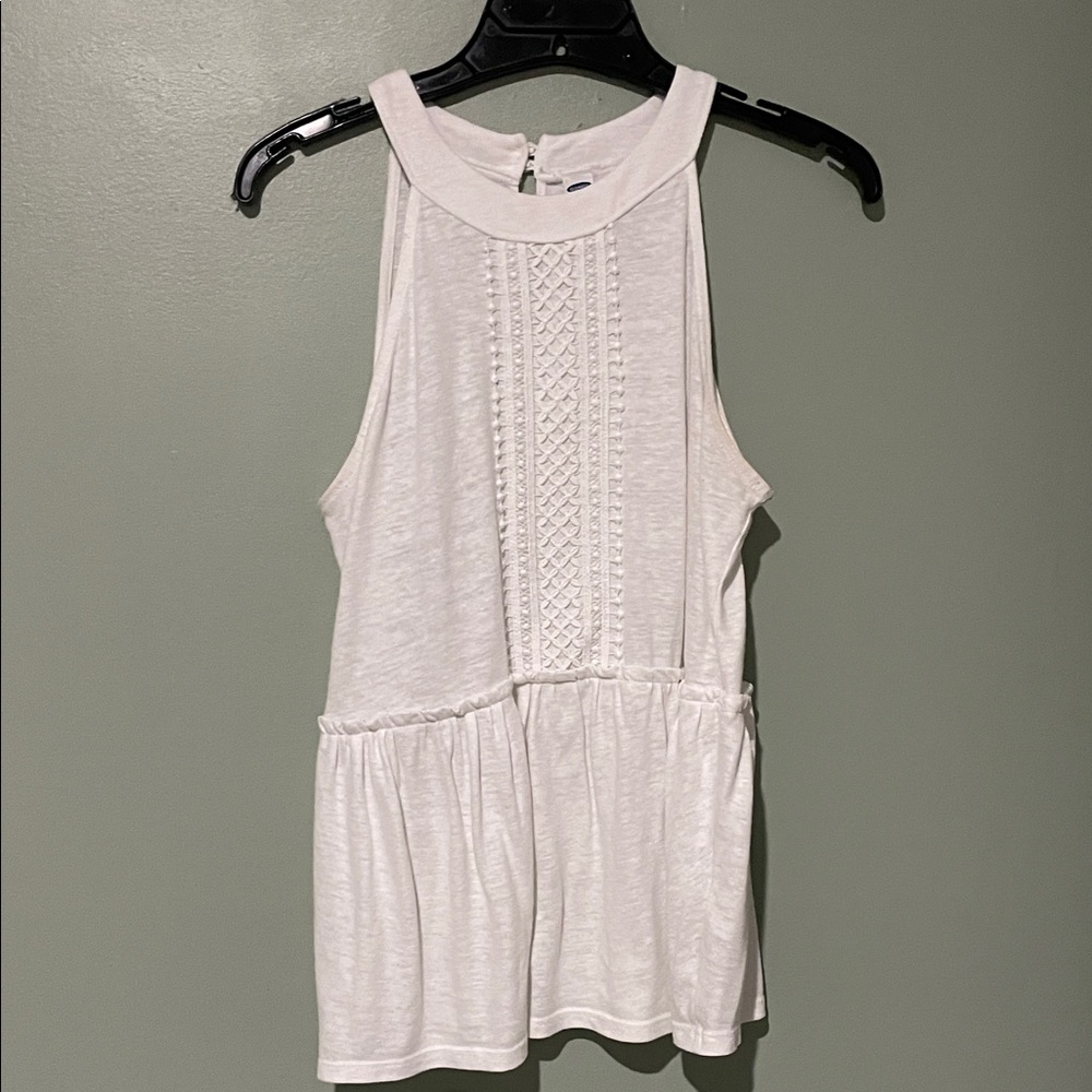 Old Navy White Textured sleeveless blouse